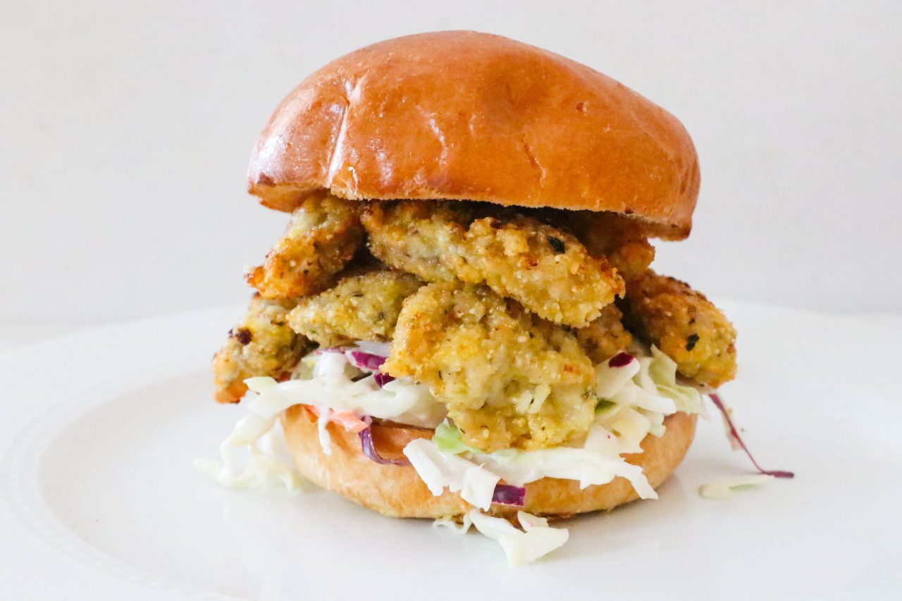 fried-oyster-po-boy-harbor-fish-market